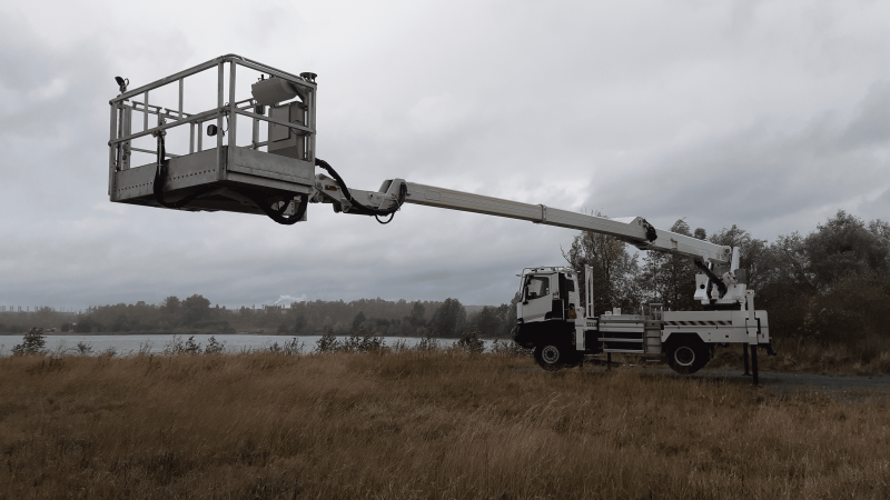 THE IMPACT OF OVERLOADING AN AERIAL WORK PLATFORM ON STABILITY AND SAFETY