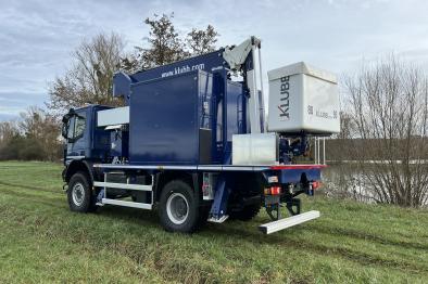 18,5m insulated aerial platform on iveco mlc150 4x4 e17p 4x4